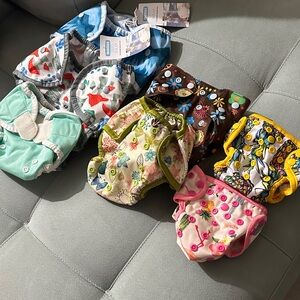Colorful Kids Cloth Diapers Set Moisture Resistant Lining